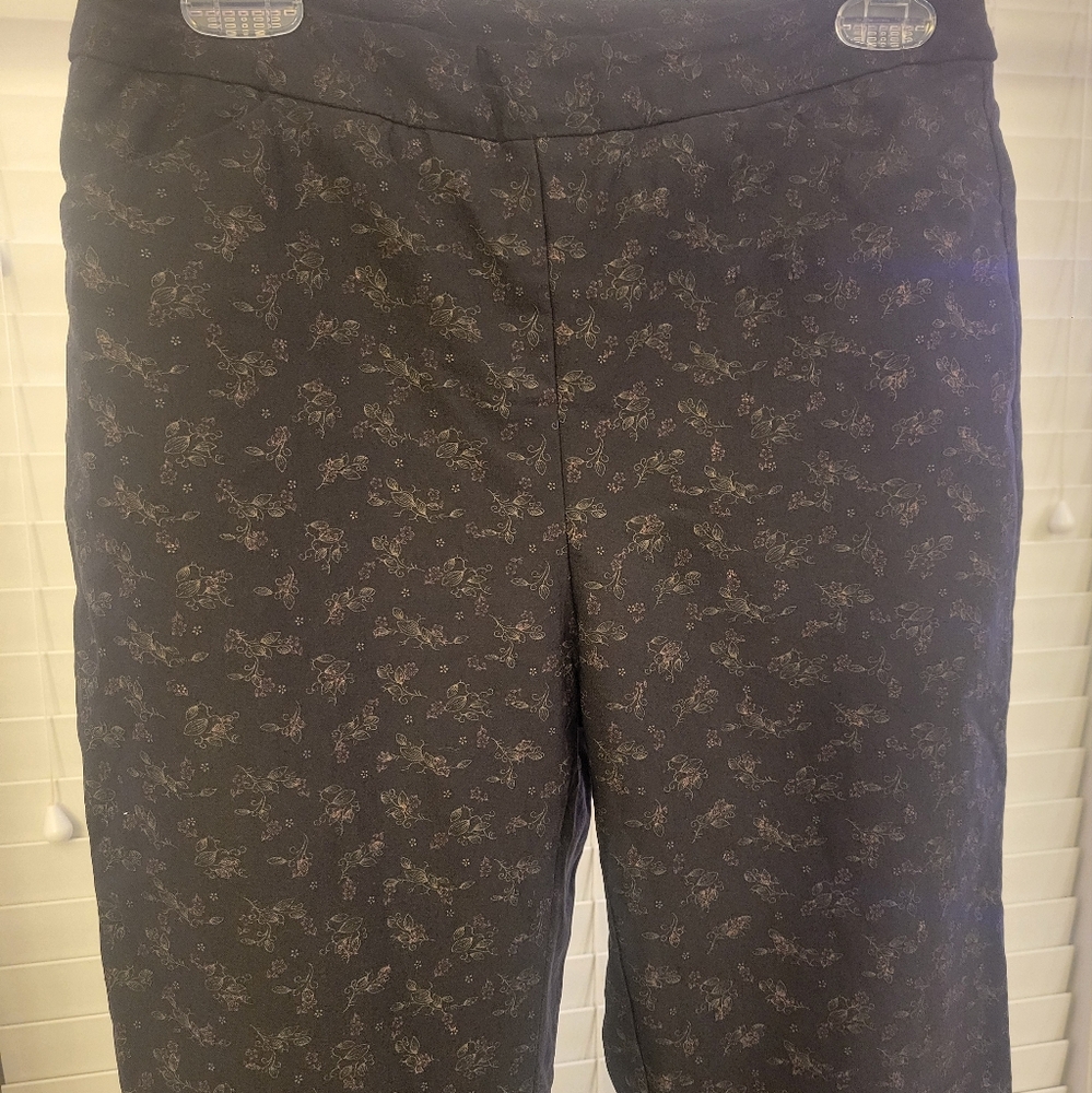 Pants - Picture 2 of 5